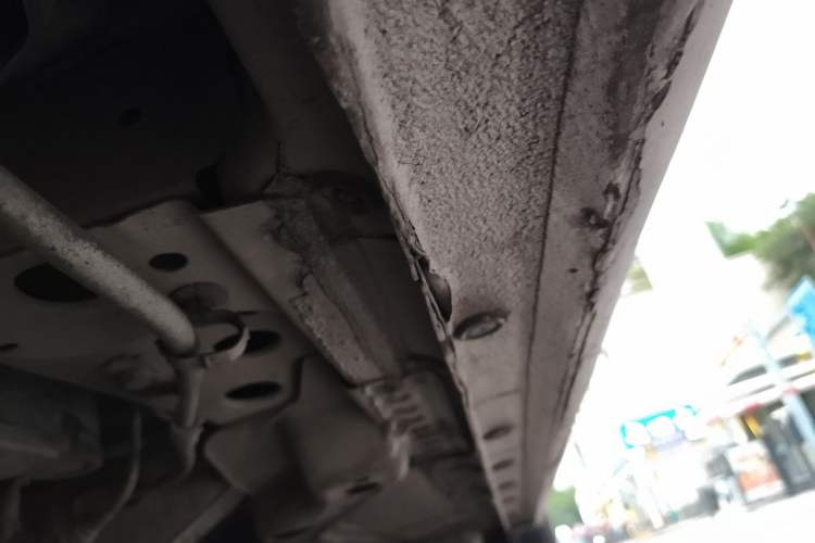 Used Chevrolet Cruze 2013 1.8L SE AT Chassis Rear Right