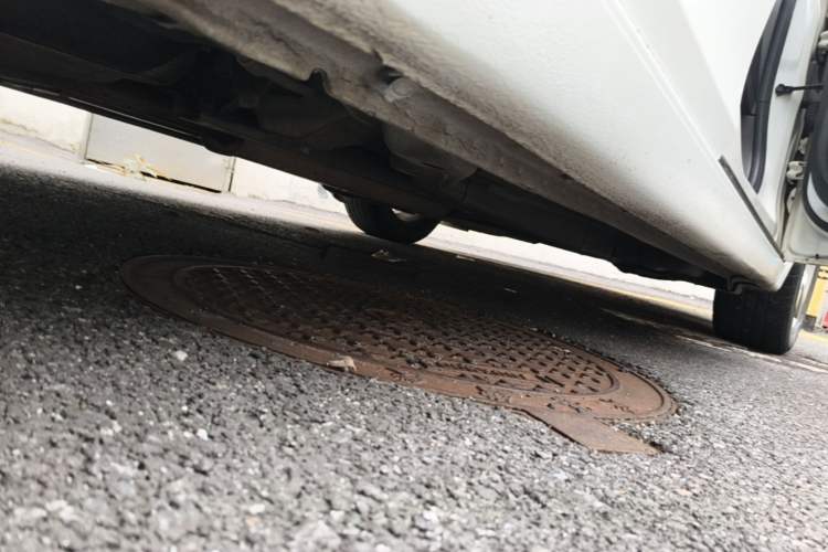 Used Chevrolet Cruze 2013 1.6L SE MT Chassis Rear Right