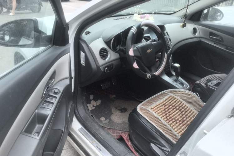 Used Chevrolet Cruze 2013 1.6L SL Grand Edition Automatic Driver Seat