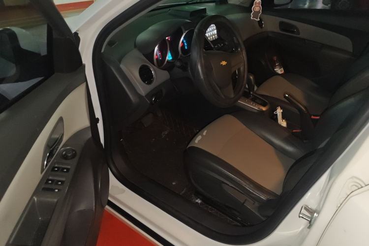 Used Chevrolet Cruze 2013 1.6L SL Grand Edition Automatic Driver Seat