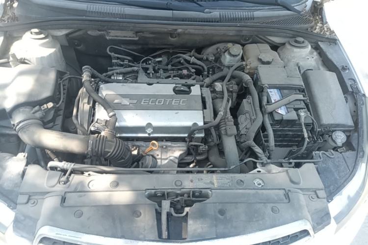 Used Chevrolet Cruze 2013 Hatchback 1.6T Automatic Flagship Model Engine Bay