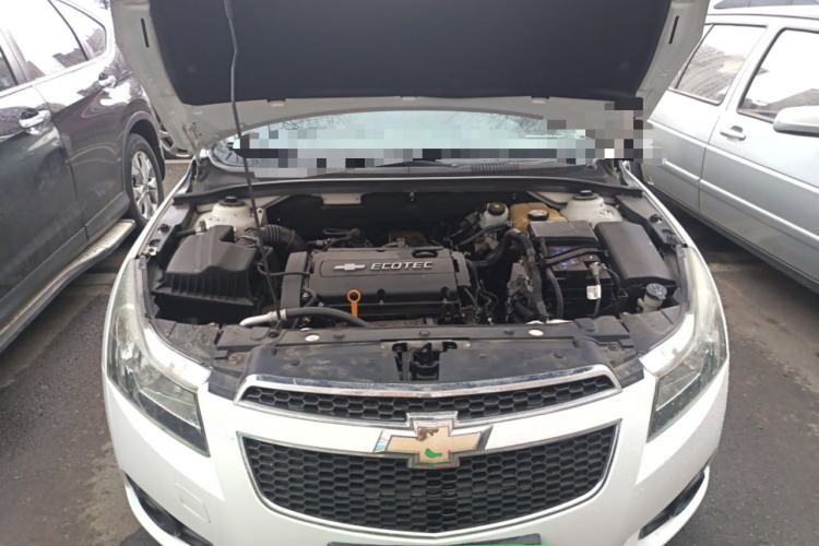 Used Chevrolet Cruze 2013 1.6L SL MT Engine Bay