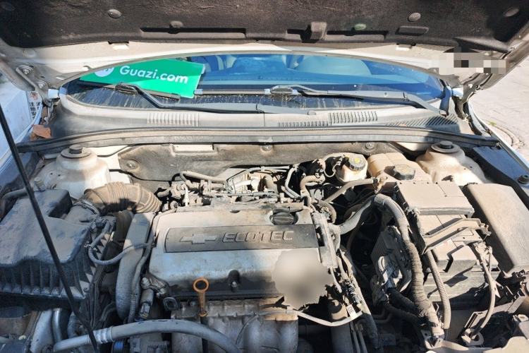 Used Chevrolet Cruze 2013 1.8L SE AT Engine Bay