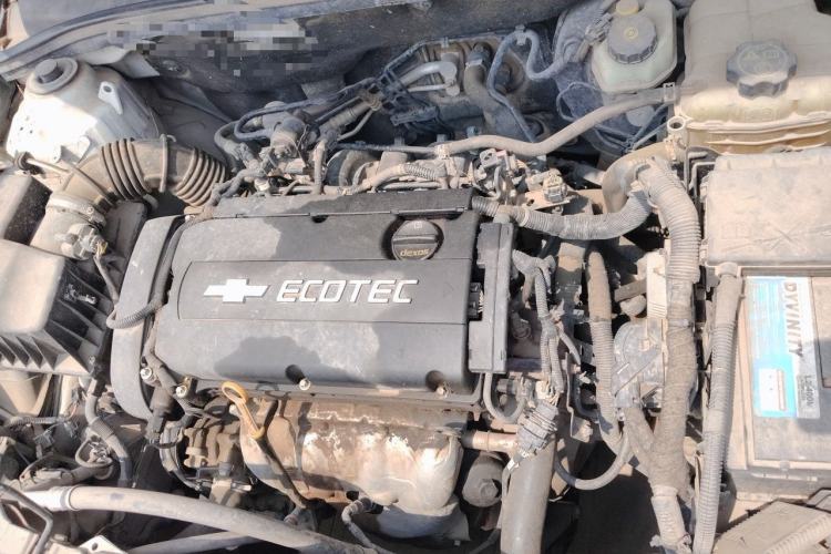 Used Chevrolet Cruze 2013 1.6L SL MT Engine Bay