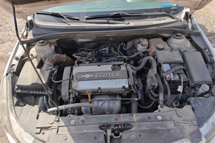Used Chevrolet Cruze 2013 Hatchback 1.6L Manual Luxury Model Engine Bay