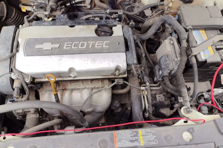 Used Chevrolet Cruze 2013 1.6L SE AT Engine Bay
