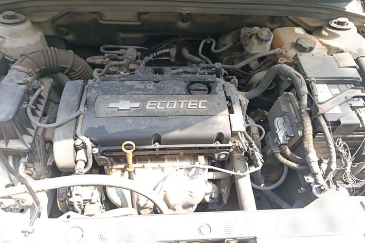 Used Chevrolet Cruze 2013 1.6L SL MT Engine Bay