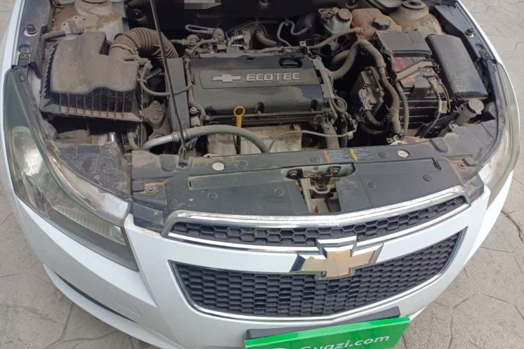 Used Chevrolet Cruze 2013 1.6L SL MT Engine Bay