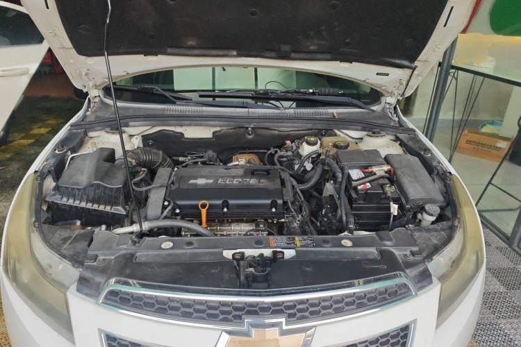 Used Chevrolet Cruze 2013 1.6L SL Grand Edition Automatic Engine Bay