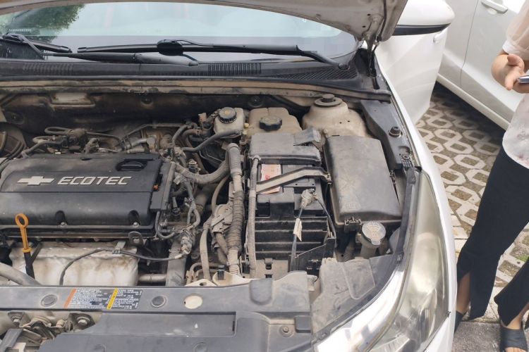 Used Chevrolet Cruze 2013 1.6L SL Grand Edition Automatic Engine Bay Left