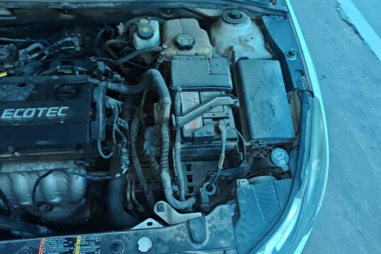Used Chevrolet Cruze 2013 1.6L SL Grand Edition Automatic Engine Bay Left