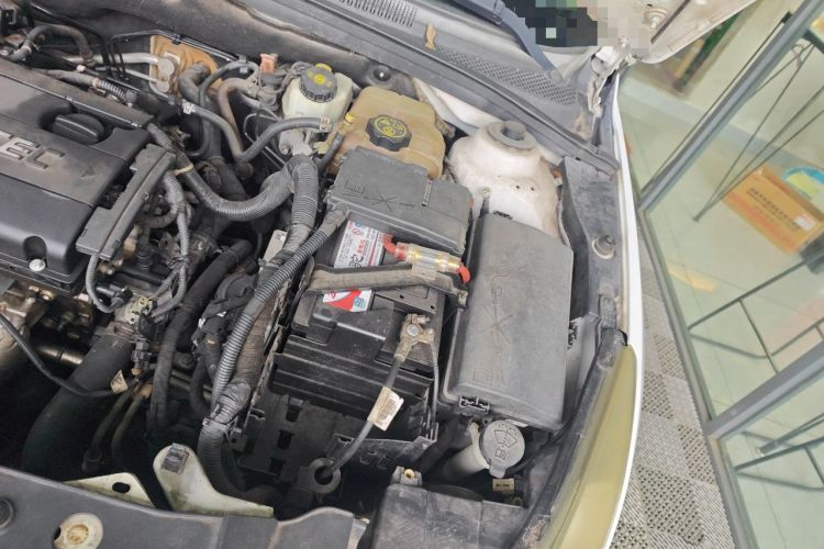 Used Chevrolet Cruze 2013 1.6L SL Grand Edition Automatic Engine Bay Left