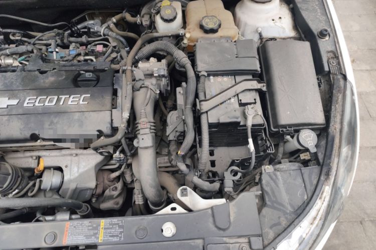 Used Chevrolet Cruze 2013 Hatchback 1.6T Automatic Flagship Model Engine Bay Left