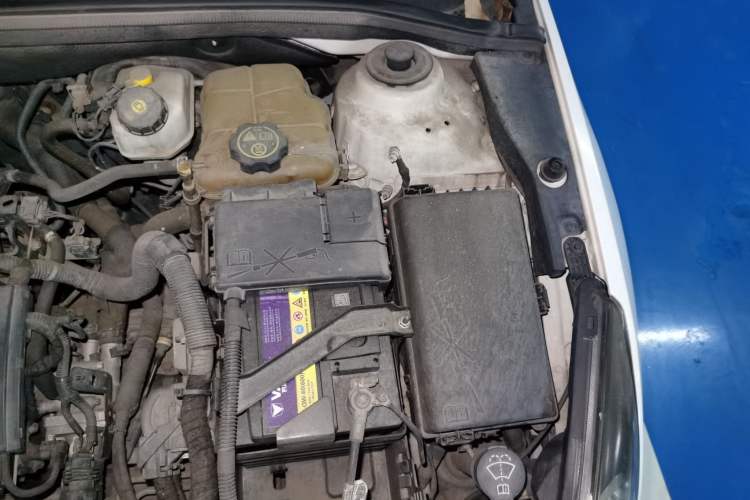 Used Chevrolet Cruze 2013 1.6L SL Grand Edition Automatic Engine Bay Left