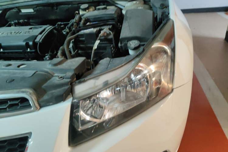 Used Chevrolet Cruze 2013 1.6L SL Grand Edition Automatic Engine Bay Left