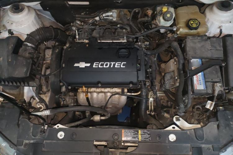 Used Chevrolet Cruze 2013 1.8L SE AT Engine Bay