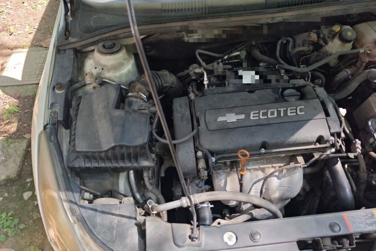 Used Chevrolet Cruze 2013 1.8L SE AT Engine Bay Right