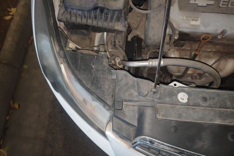 Used Chevrolet Cruze 2013 1.6L SL MT Engine Bay Right