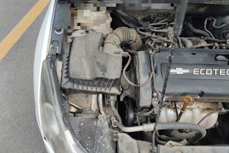 Used Chevrolet Cruze 2013 1.6L SE MT Engine Bay Right