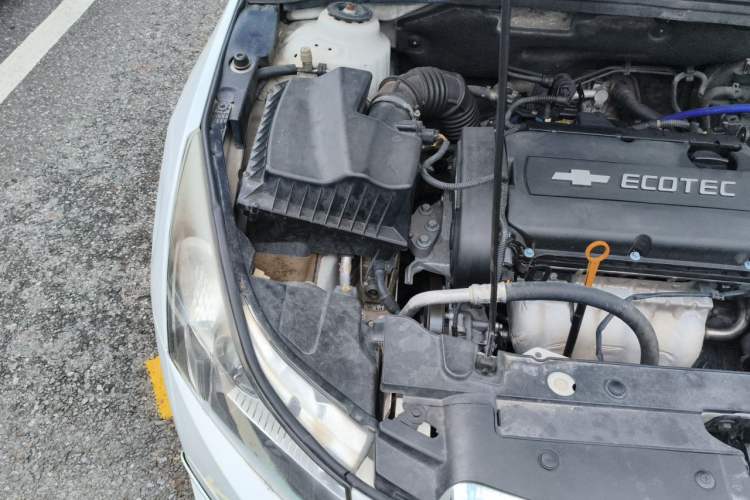 Used Chevrolet Cruze 2013 1.6L SL Grand Edition Automatic Engine Bay Right