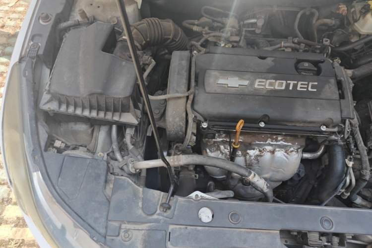 Used Chevrolet Cruze 2013 1.6L SL Grand Edition Automatic Engine Bay Right