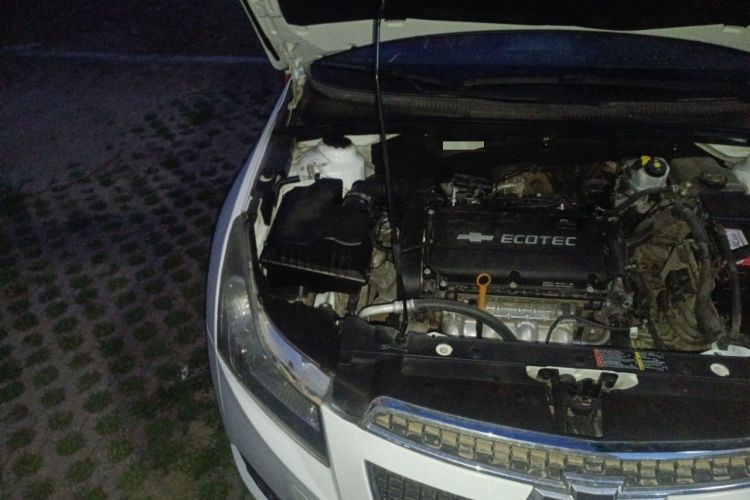 Used Chevrolet Cruze 2013 1.8L SE AT Engine Bay Right