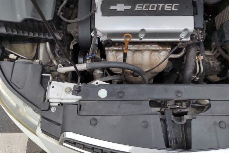Used Chevrolet Cruze 2013 1.6L SL Grand Edition Automatic Engine Bay Right