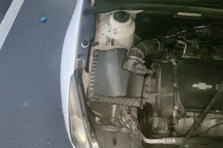Used Chevrolet Cruze 2013 1.8L SE AT Engine Bay Right