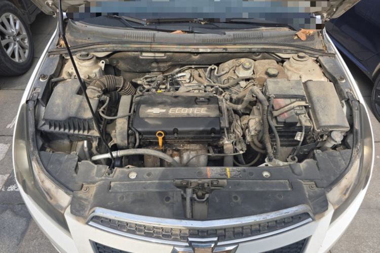 Used Chevrolet Cruze 2013 1.6L SL MT Engine Bay