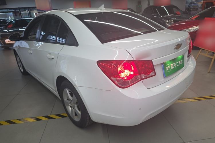 Used Chevrolet Cruze 2013 1.8L SE AT Exterior 2