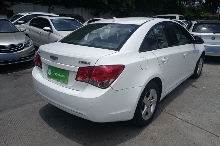 Used Chevrolet Cruze 2013 1.8L SE AT Exterior 5