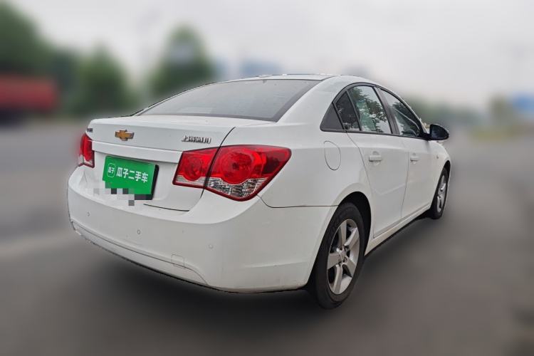 Used Chevrolet Cruze 2013 1.8L SE AT Exterior 5