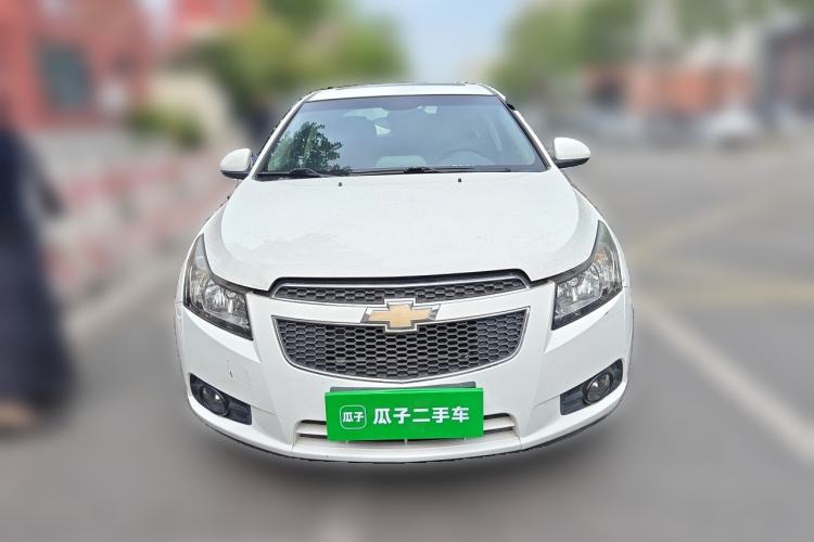 Used Chevrolet Cruze 2013 1.8L SE AT Front