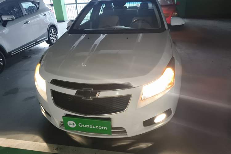 Used Chevrolet Cruze 2013 1.8L SE AT Front