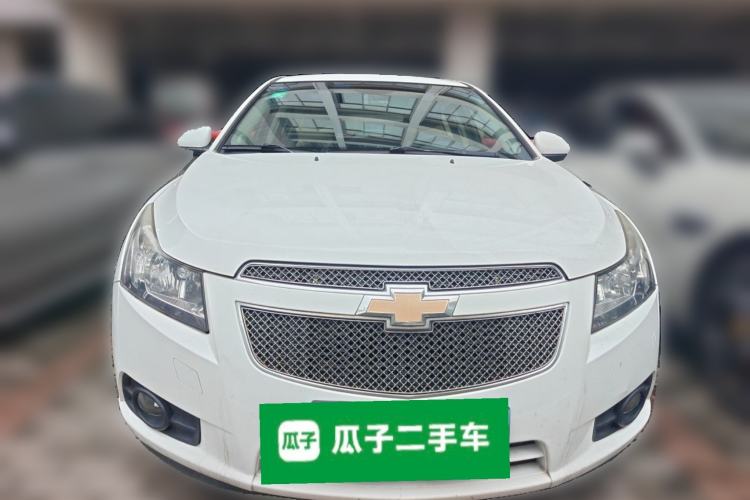 Used Chevrolet Cruze 2013 Hatchback 1.6T Automatic Flagship Model Front