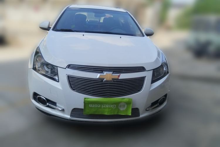 Used Chevrolet Cruze 2013 1.6L SE MT Front