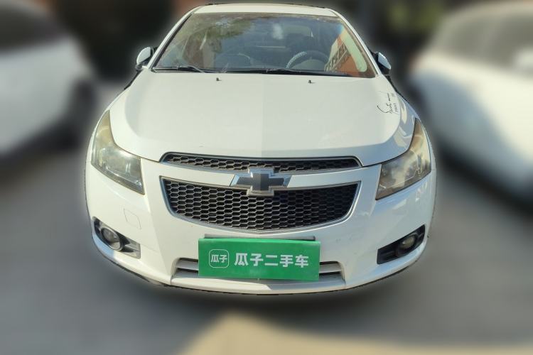 Used Chevrolet Cruze 2013 1.6L SE MT Front