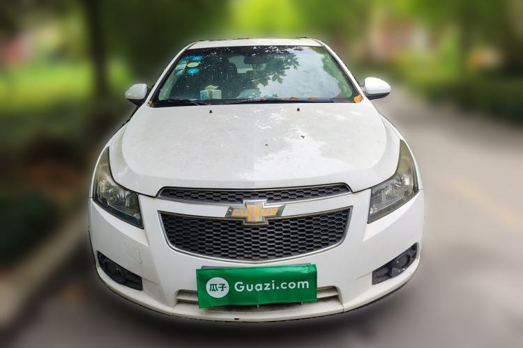 Used Chevrolet Cruze 2013 1.6L SE MT Front