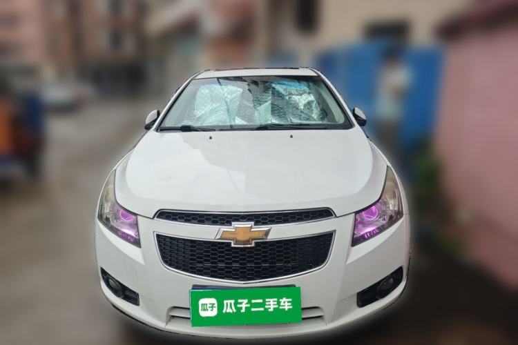 Used Chevrolet Cruze 2013 1.8L SE AT Front