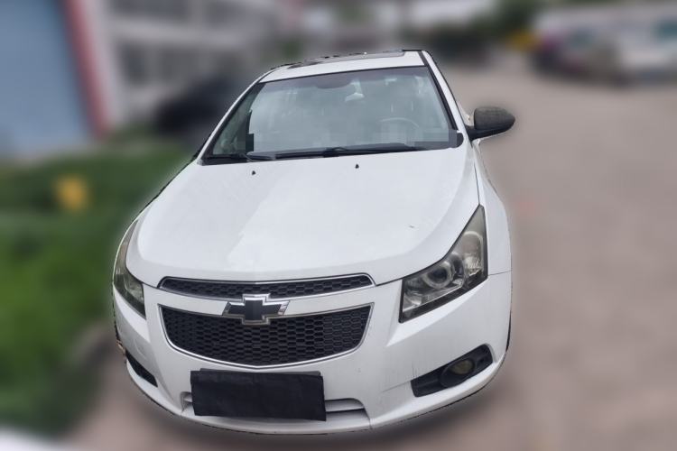 Used Chevrolet Cruze 2013 Hatchback 1.6T Automatic Flagship Model Front