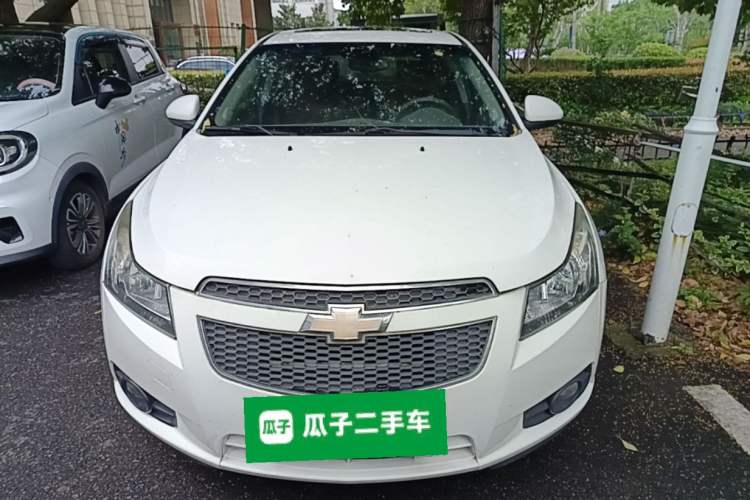 Used Chevrolet Cruze 2013 1.8L SE AT Front