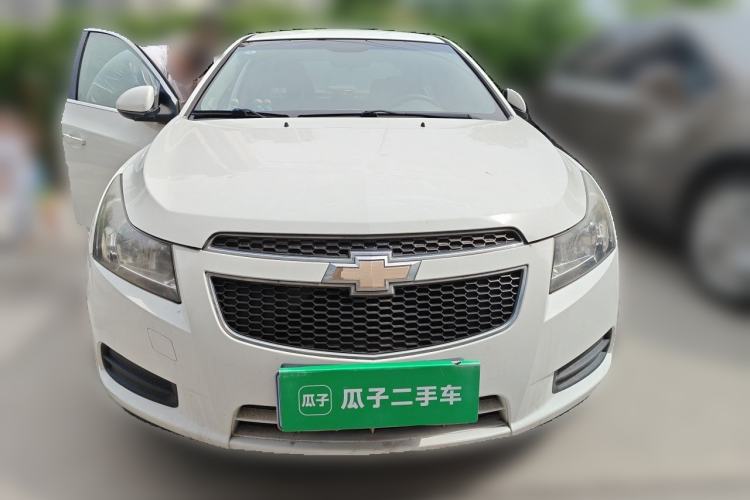 Used Chevrolet Cruze 2013 1.6L SL MT Front