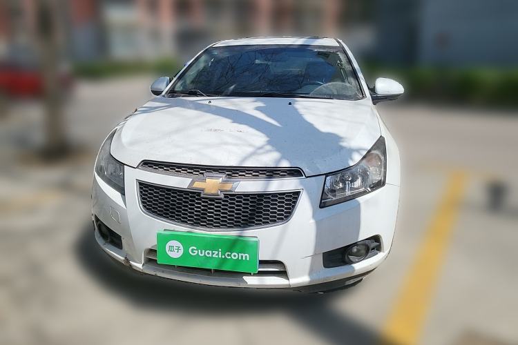 Used Chevrolet Cruze 2013 1.6L SE MT Front