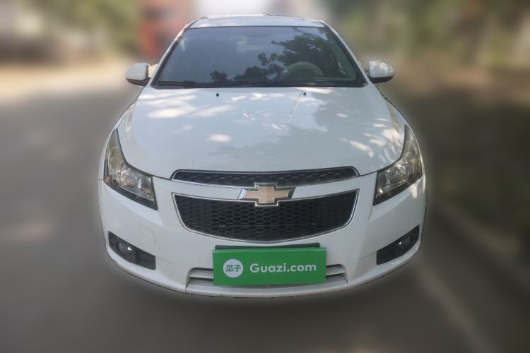 Used Chevrolet Cruze 2013 1.6L SE MT Front