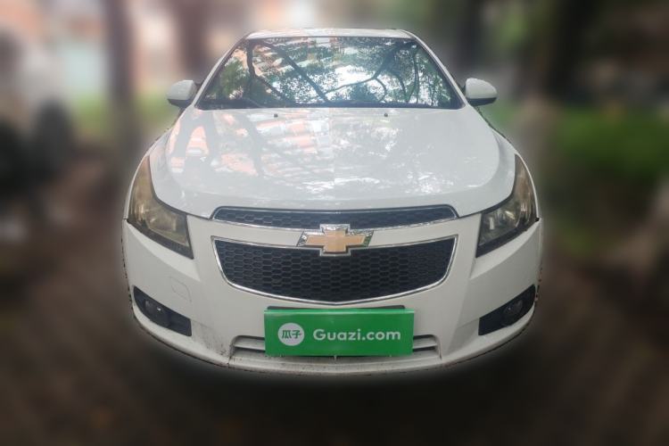 Used Chevrolet Cruze 2013 Hatchback 1.6T Automatic Flagship Model Front