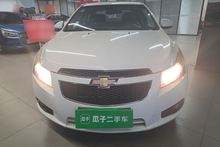 Used Chevrolet Cruze 2013 1.8L SE AT Front