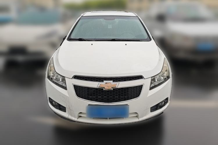 Used Chevrolet Cruze 2013 1.6L SE MT Front