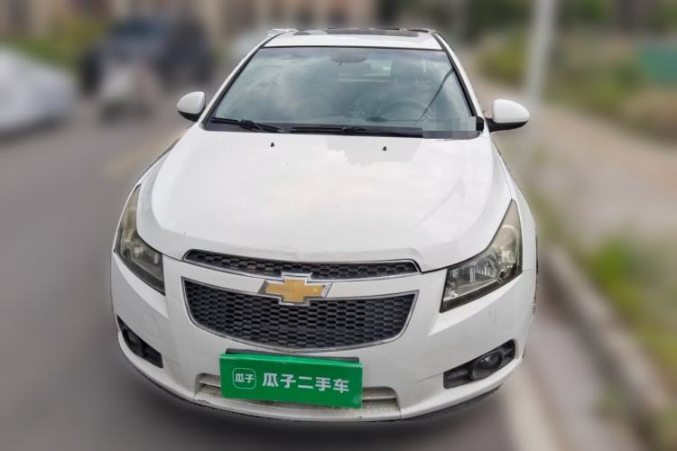 Used Chevrolet Cruze 2013 1.8L SE AT Front
