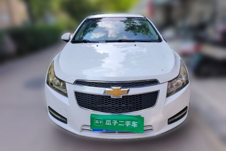 Used Chevrolet Cruze 2013 1.6L SL MT Front
