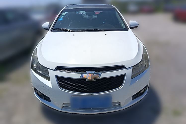 Used Chevrolet Cruze 2013 Hatchback 1.6T Automatic Flagship Model Front